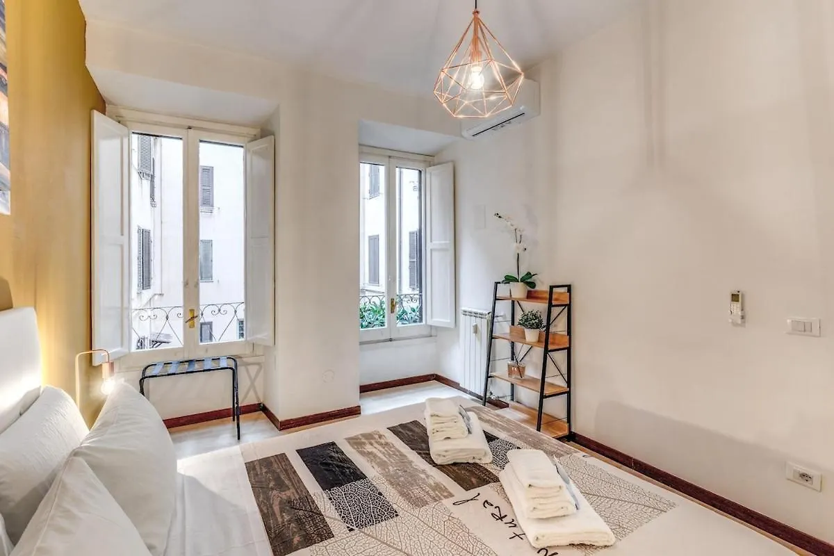 Dimora Lunetta - Modern Flat In Vatican District Rome Italy