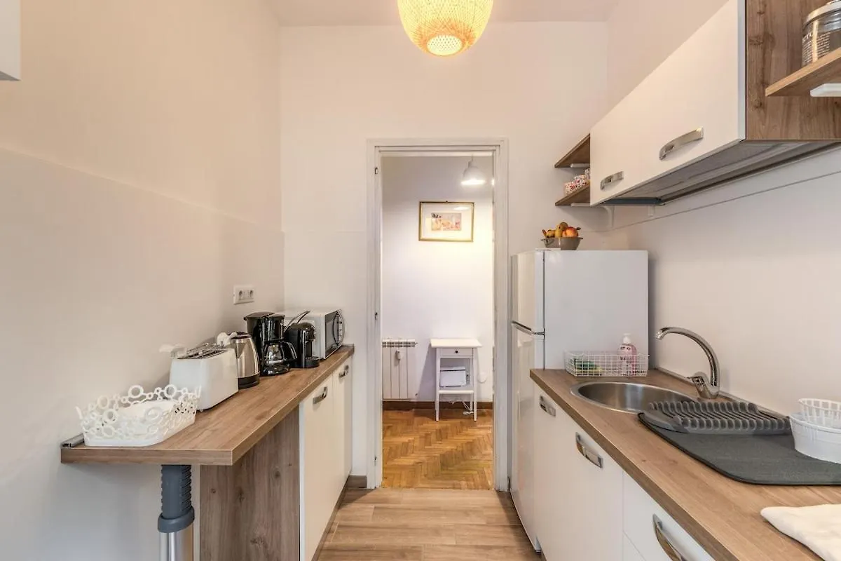 Apartment Dimora Lunetta - Modern Flat In Vatican District Rome