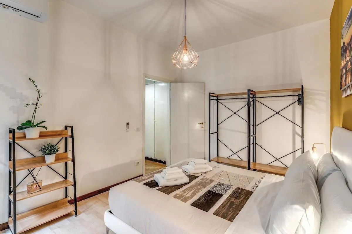 Dimora Lunetta - Modern Flat In Vatican District Rome Apartment
