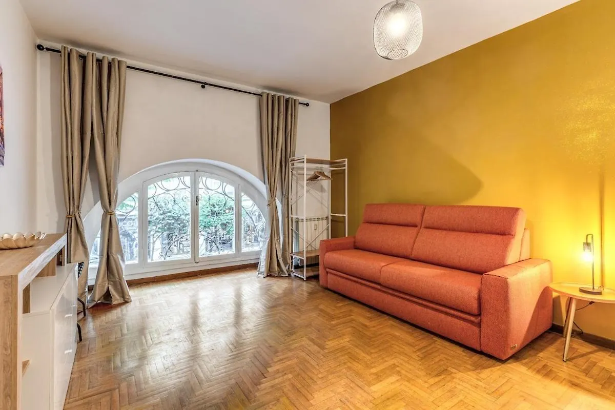Dimora Lunetta - Modern Flat In Vatican District Rome Italy